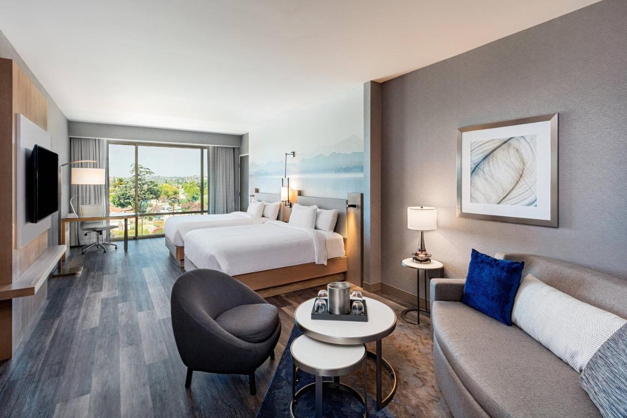 Courtyard By Marriott Los Angeles Monterey Park Exterior foto