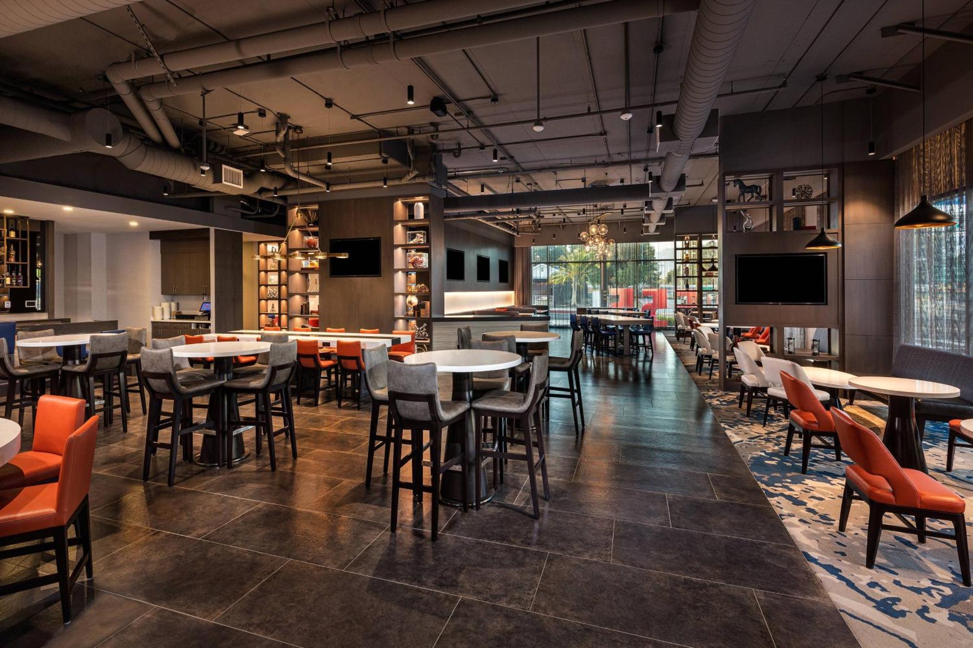 Courtyard By Marriott Los Angeles Monterey Park Exterior foto